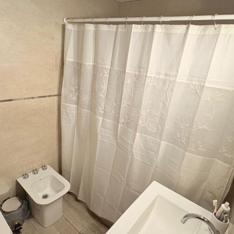 Hermoso chalet en Mar del Plata! - Casa con 1 dormitorio - 4