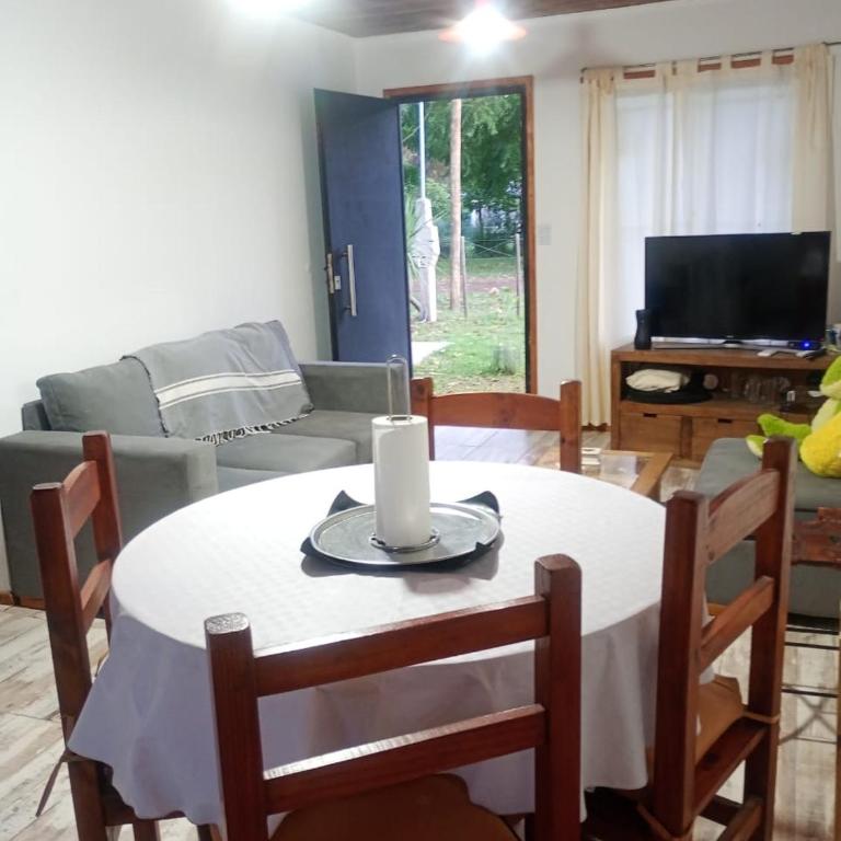 Lilemar - Two-Bedroom House - 2