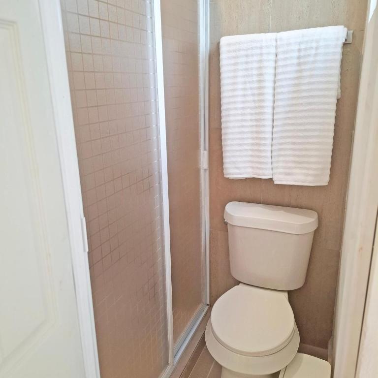 New Elegant Studio with Pool, Garden & Comfort - One-Bedroom Apartment - 8