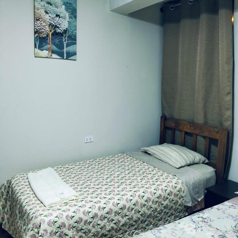 Alojamiento Santo Domingo - Huarmey - Habitación Doble con baño - 2 camas - 28