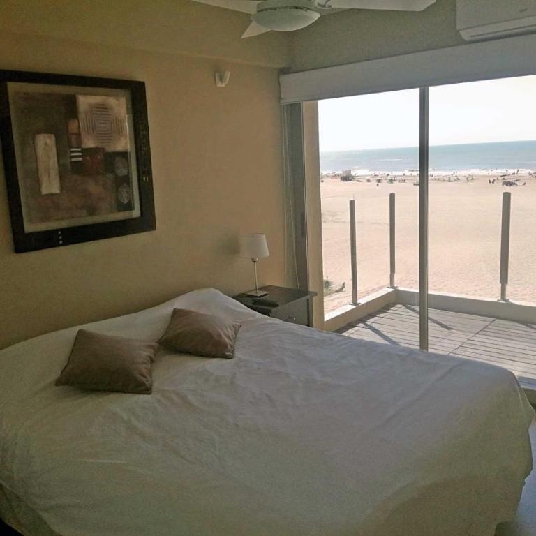 30 y Playa frente al mar UF23 - Two-Bedroom Apartment - 25
