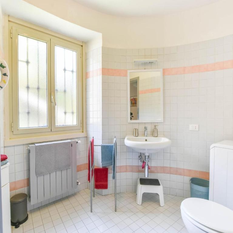 Beautiful Holiday Home near Lake Maggiore - Casa Vacanze con 2 Camere da Letto - 14