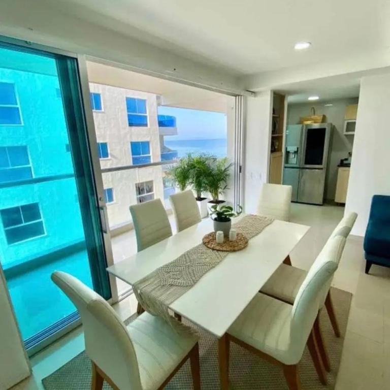 Hermoso apto vista al mar, entrada a la playa, Porto Vento Morros Cartagena, aire acondicionado - Apartamento de 3 dormitorios - 2