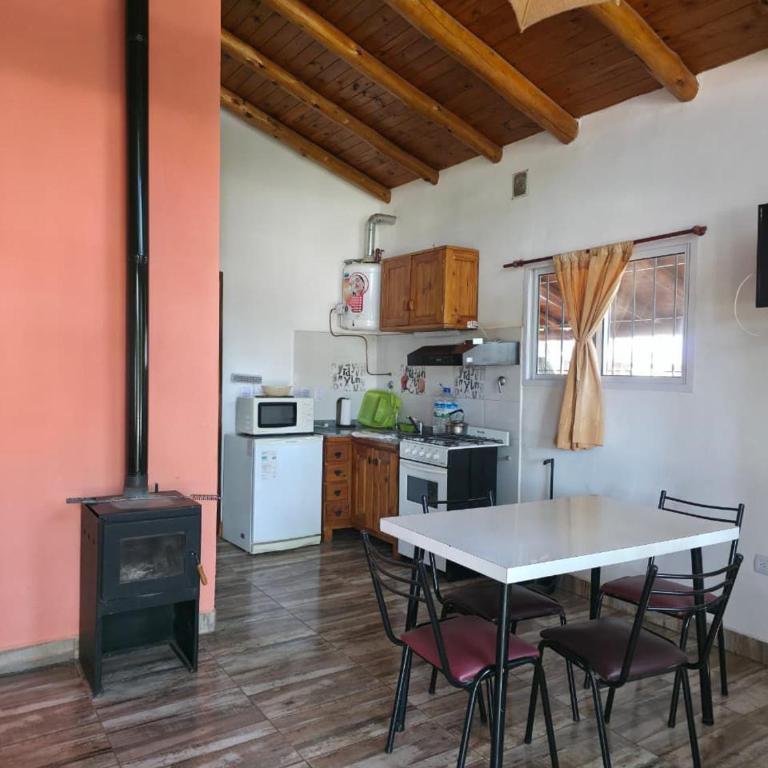 Cabañas Los Cuatro Algarrobos - Casa con 1 dormitorio - 5