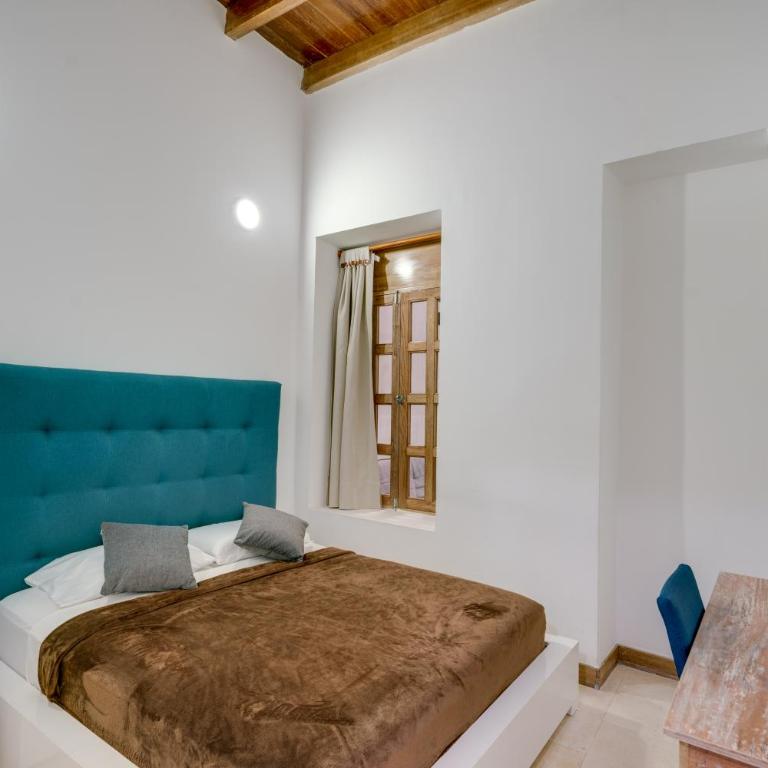 Hotel Granada Embassy - Habitación Familiar Superior - 3