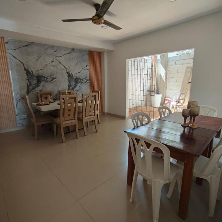 Hotel Kelly Mar - Three-Bedroom Apartment - 9