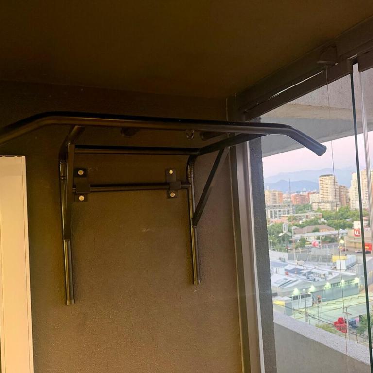 A pasos de Irarrázaval, AC, vista Andes, piscina rooftop - One-Bedroom Apartment - 13