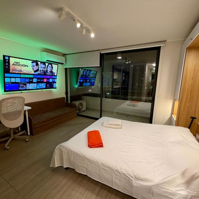 A pasos de Irarrázaval, AC, vista Andes, piscina rooftop - One-Bedroom Apartment - 15
