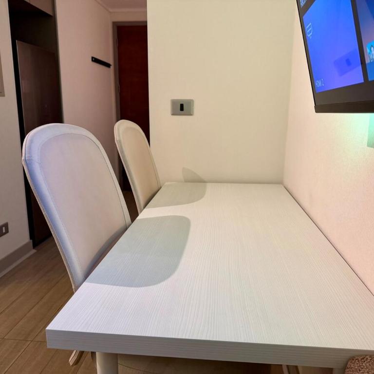 A pasos de Irarrázaval, AC, vista Andes, piscina rooftop - One-Bedroom Apartment - 21