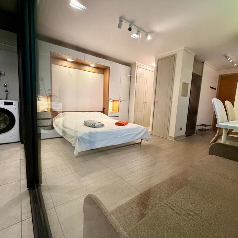 A pasos de Irarrázaval, AC, vista Andes, piscina rooftop - One-Bedroom Apartment - 42