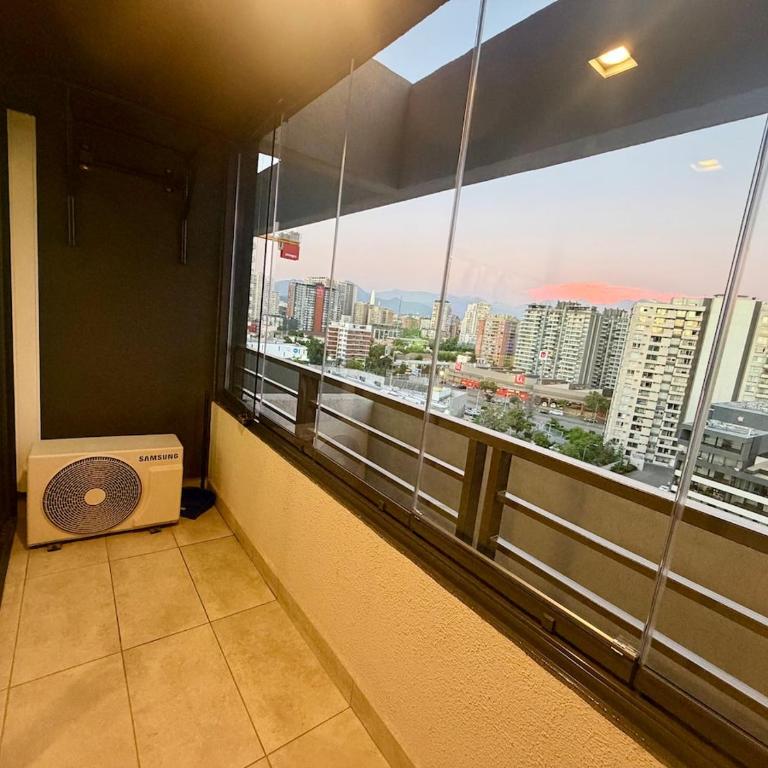 A pasos de Irarrázaval, AC, vista Andes, piscina rooftop - One-Bedroom Apartment - 49