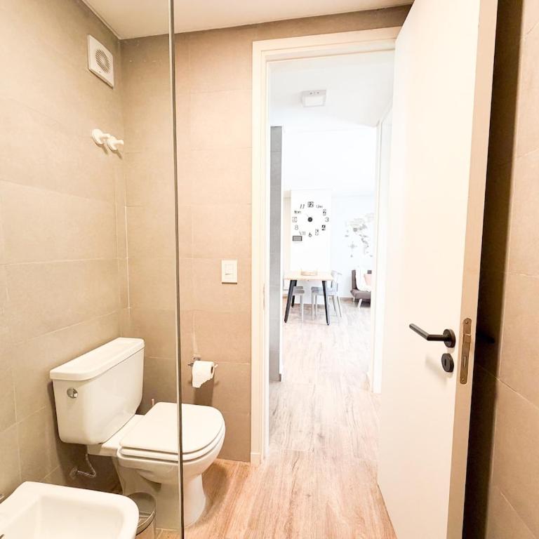 Relax y diseño frente a la Ciudad Universitaria - One-Bedroom Apartment - 35