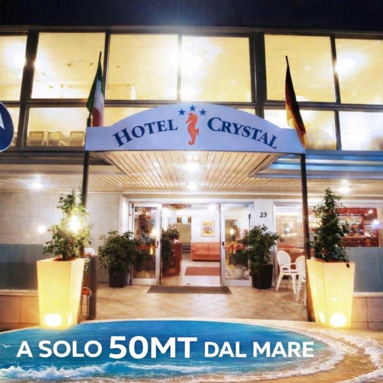 Hotel Crystal con Piscina Estiva Privata - SPIAGGIA INCLUSA con Formula All Inclusive 7 notti & ANIMAZIONE 2026 - Camera Matrimoniale Standard - 1