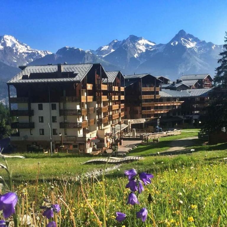 Valfréjus face à la télécabine, wifi, 2 petites chambres - Appartement 2 Chambres avec Vue sur la Montagne - 14