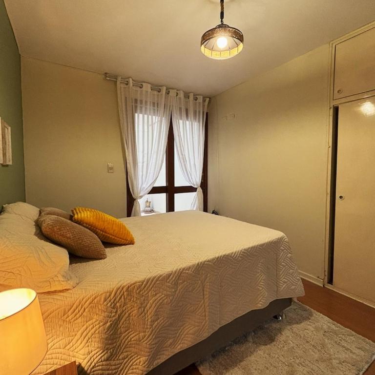 Céntrico y exclusivo Depto en 1re piso en Chiclayo - Three-Bedroom Apartment - 10