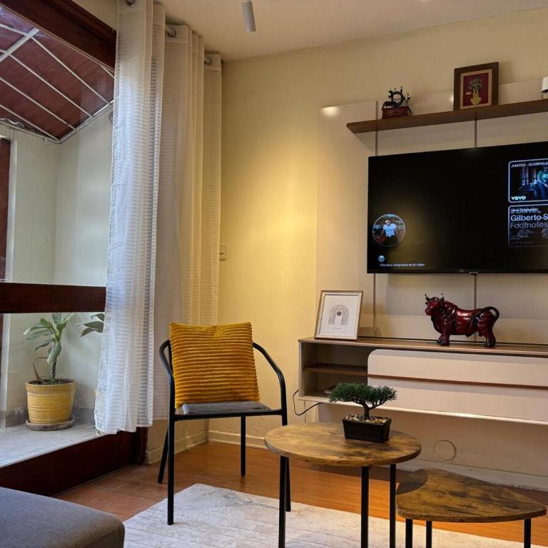 Céntrico y exclusivo Depto en 1re piso en Chiclayo - Three-Bedroom Apartment - 17