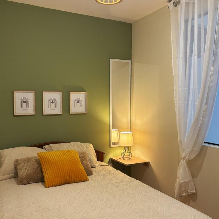 Céntrico y exclusivo Depto en 1re piso en Chiclayo - Three-Bedroom Apartment - 29