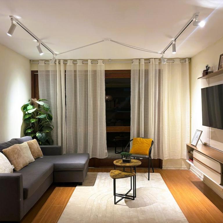 Céntrico y exclusivo Depto en 1re piso en Chiclayo - Three-Bedroom Apartment - 33