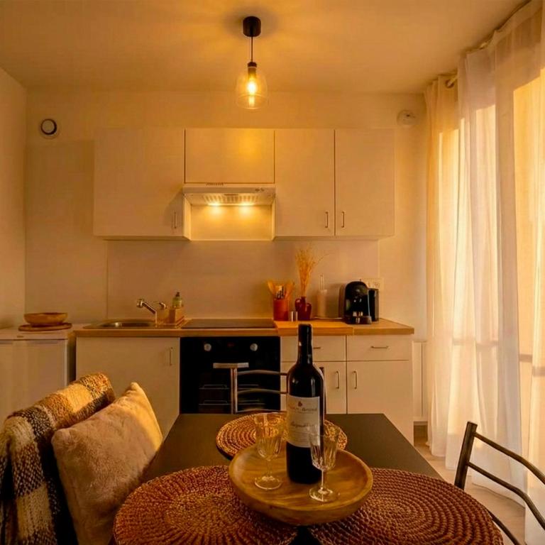 La Porte de l'Échappée Verte - Parking Inclus, Wifi & Balcon - Apartment mit 1 Schlafzimmer - 3