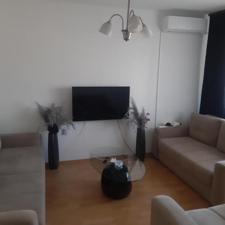 Kastel Fortress Apartment- with Parking - One-Bedroom Apartment - 3