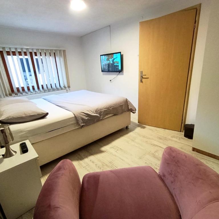 Abbazia Apartments Free Parking Near Center and Vrbas River - Apartman - 29