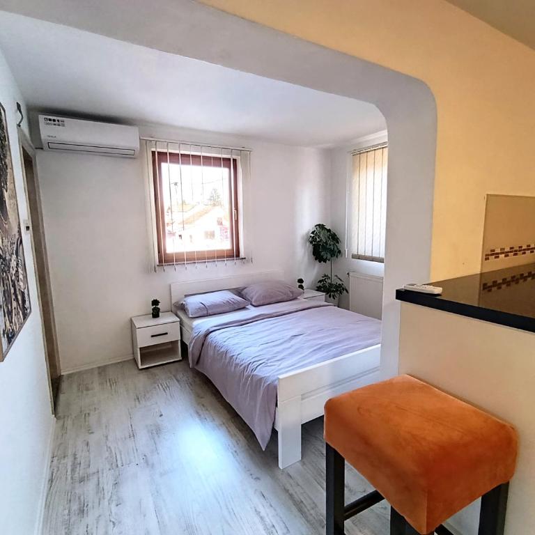 Abbazia Apartments Free Parking Near Center and Vrbas River - Apartman - 31