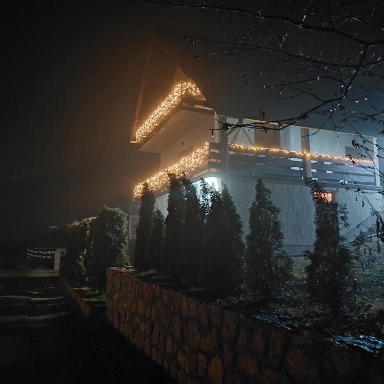 Zlatibor Tornik View - Three-Bedroom House - 9