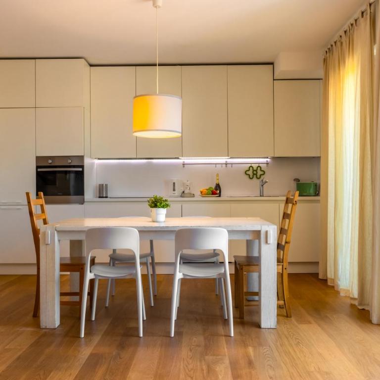 Francesco & Giulia - attico n 11 Treviso Stazione - Two-Bedroom Apartment with Terrace - 8