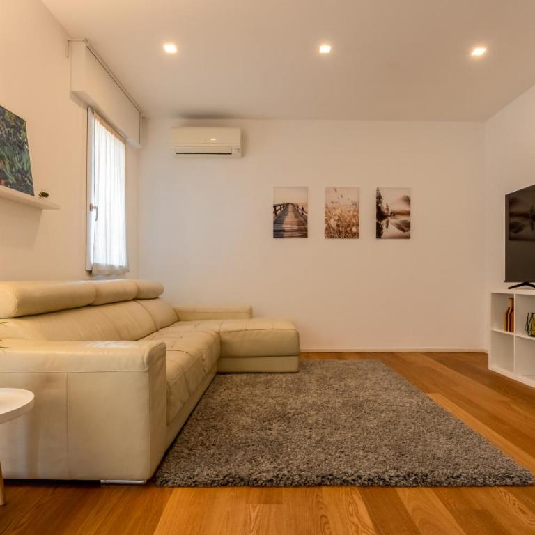 Francesco & Giulia - attico n 11 Treviso Stazione - Two-Bedroom Apartment with Terrace - 12