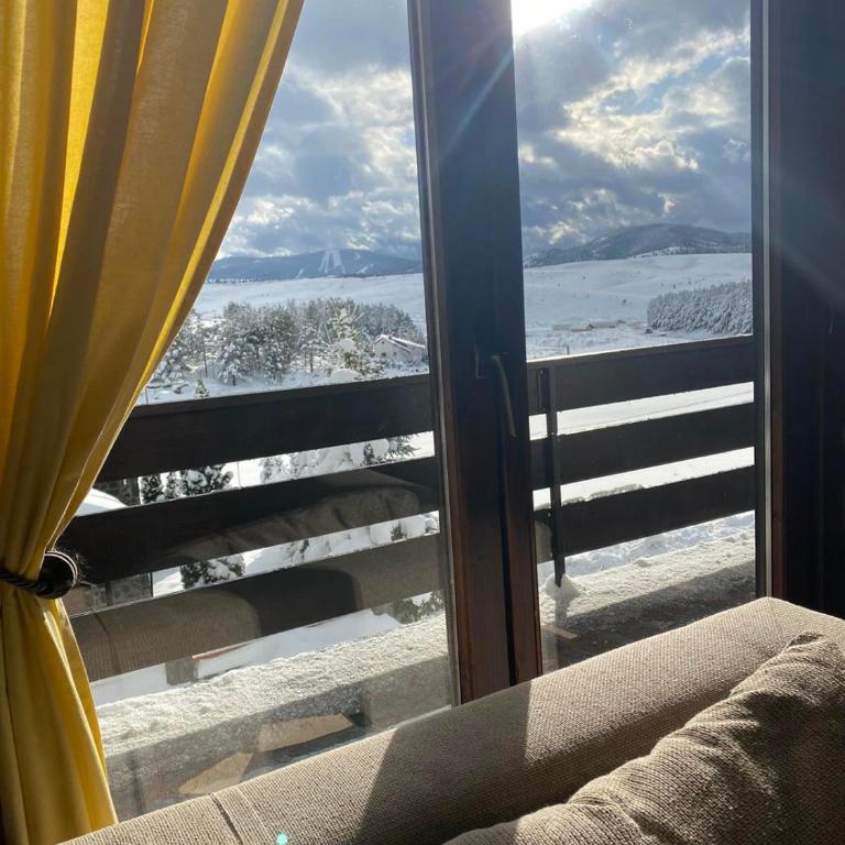 Zlatibor Tornik View - Three-Bedroom House - 41