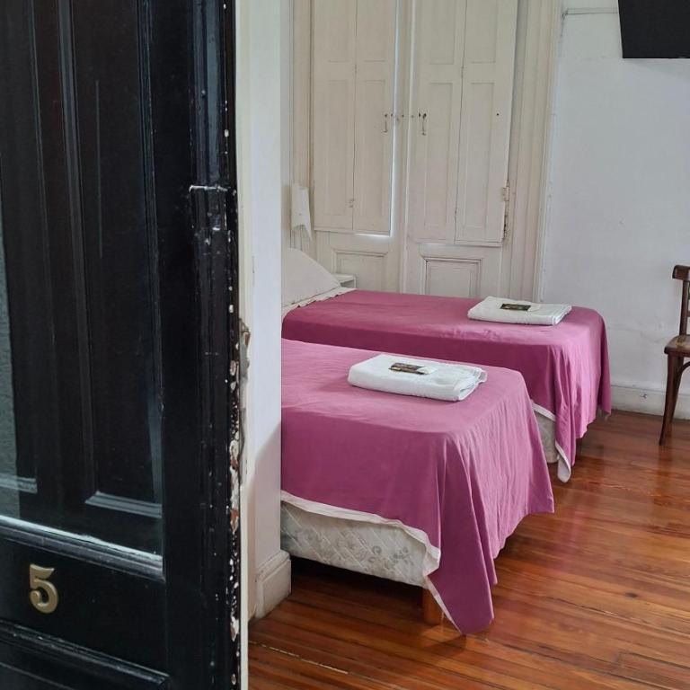 06 Soho Suites - Habitación Doble con baño - 1 o 2 camas - 8