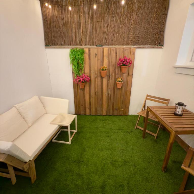 Estudio junto a Plaza Merced 2 - Apartamento de 1 dormitorio - 1