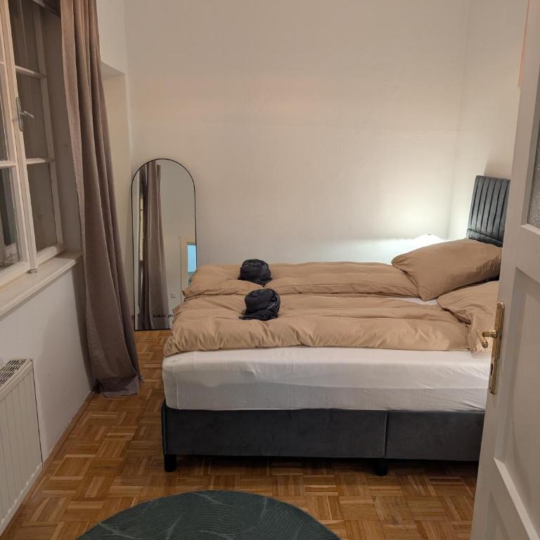 Stylish Old Town Apartment with Infrared Sauna - Apartment mit 1 Schlafzimmer und Balkon - 15
