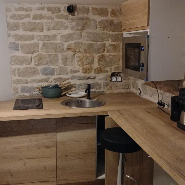 Luxury suite lilas 5 - Appartement 1 Chambre - 12