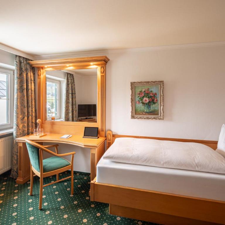Wohlfühlhotel Berwanger Hof - Einzelzimmer Herrenberg (Nebengebäude Heuwirt) - 2