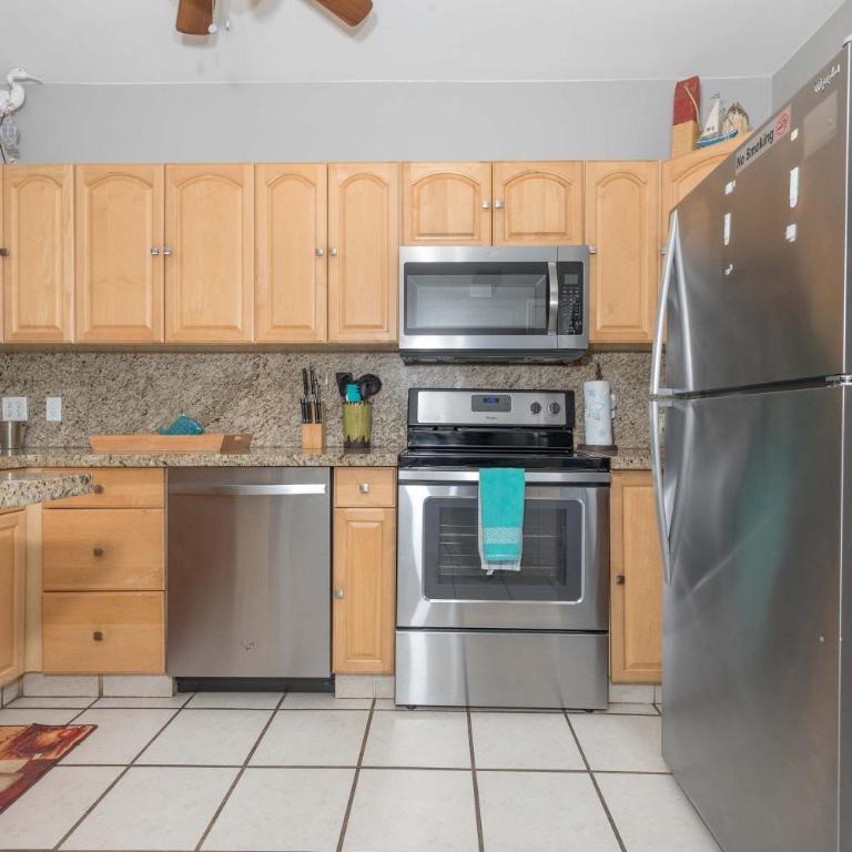 Sandy Beach Getaway in Casa Blanca Golf Villas - Apartment - 13