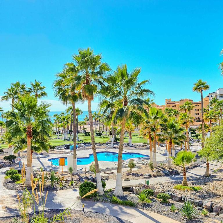 Sandy Beach Getaway in Casa Blanca Golf Villas - Apartment - 3