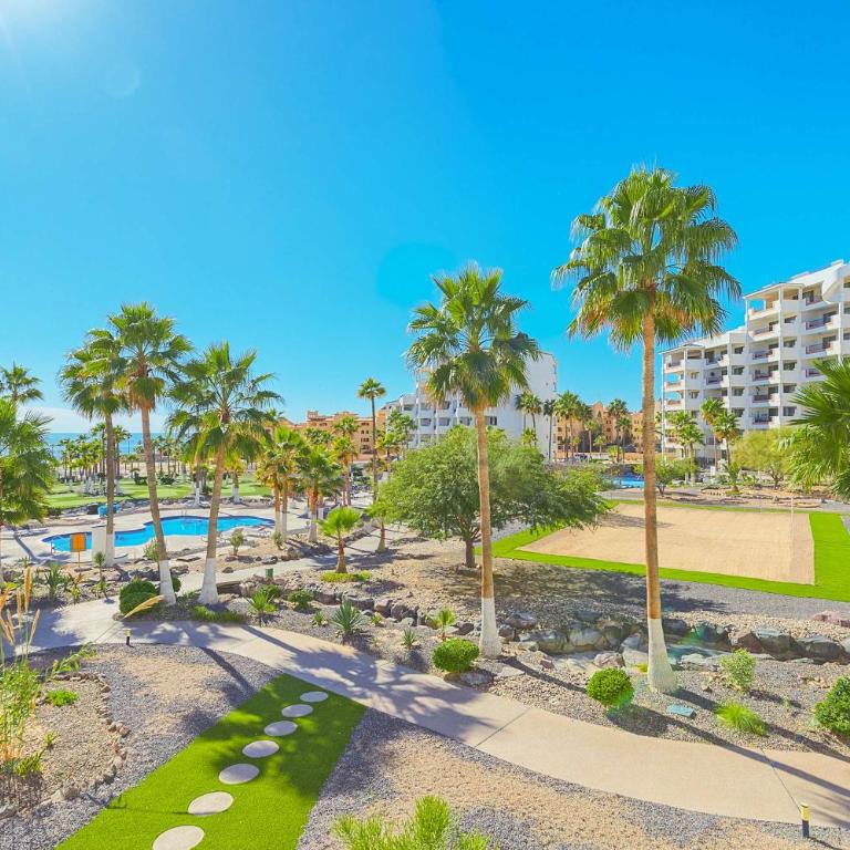 Sandy Beach Getaway in Casa Blanca Golf Villas - Apartment - 14