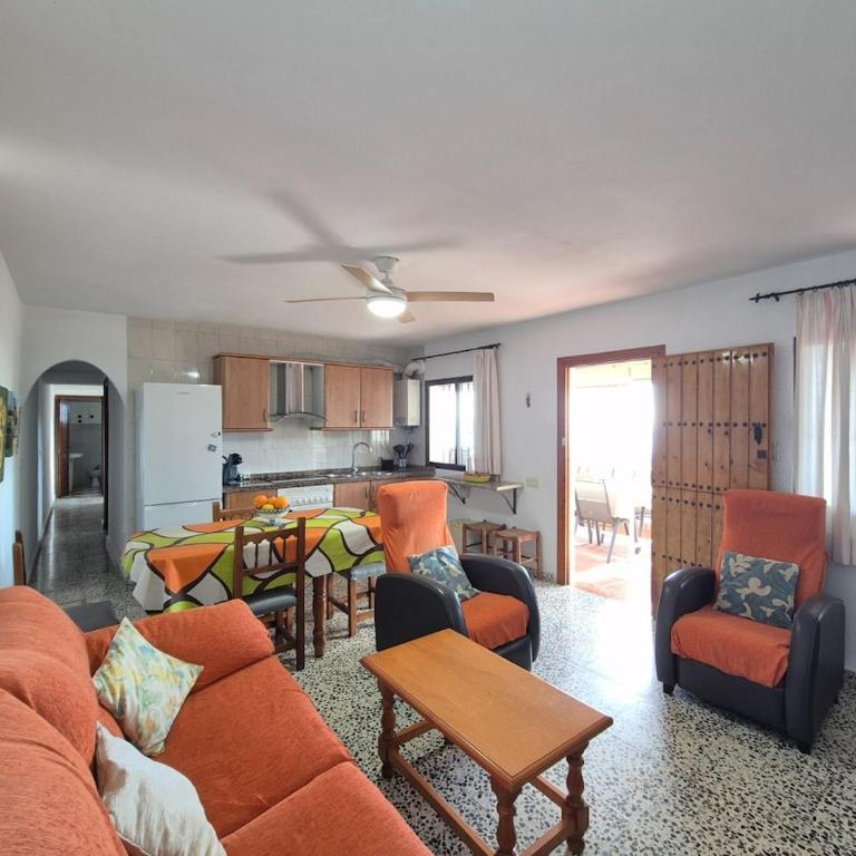 Independent house 6 minutes from the beach El Zapo - Casa de 2 dormitorios - 18