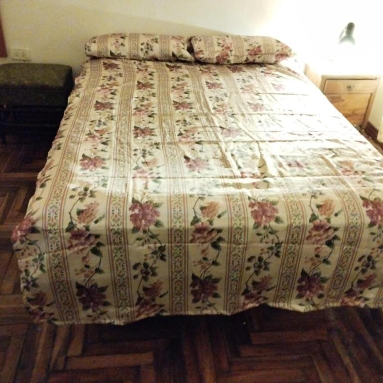 Casa 6 personas- Cerca Playa Grande - Three-Bedroom House - 2