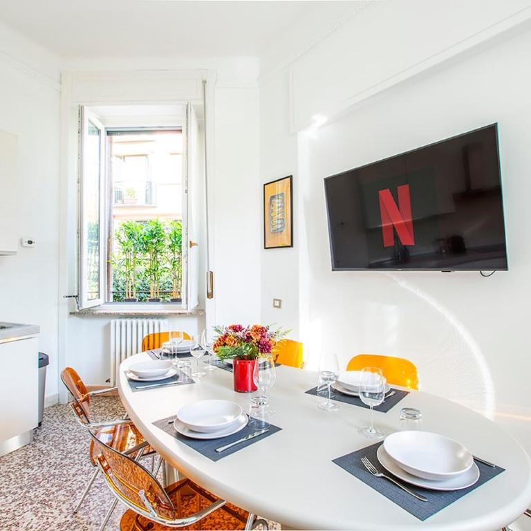 Spacious Near the City Centre,Sleeps 6 - Two-Bedroom Apartment - 4