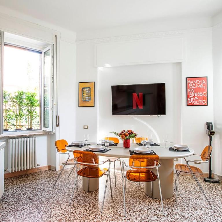 Spacious Near the City Centre,Sleeps 6 - Two-Bedroom Apartment - 6