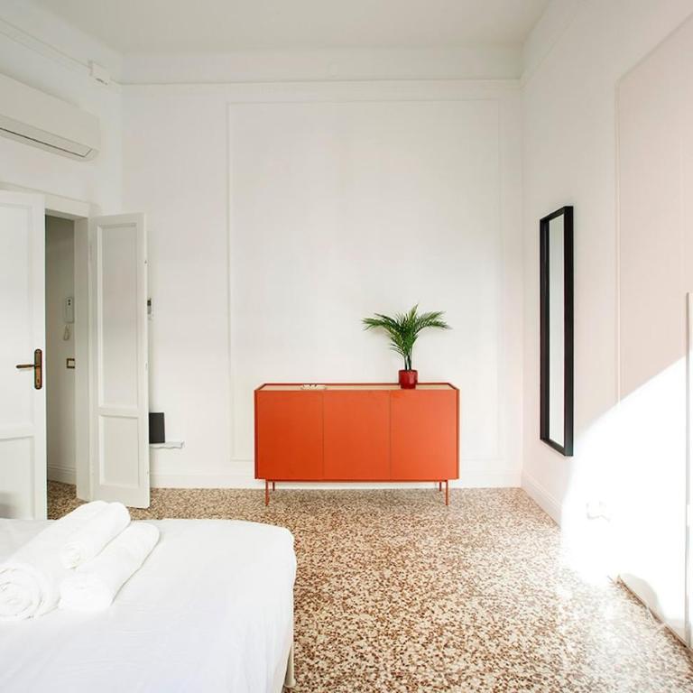 Spacious Near the City Centre,Sleeps 6 - Two-Bedroom Apartment - 20