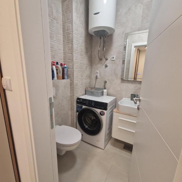Apartman Damjan - One-Bedroom Apartment - 16