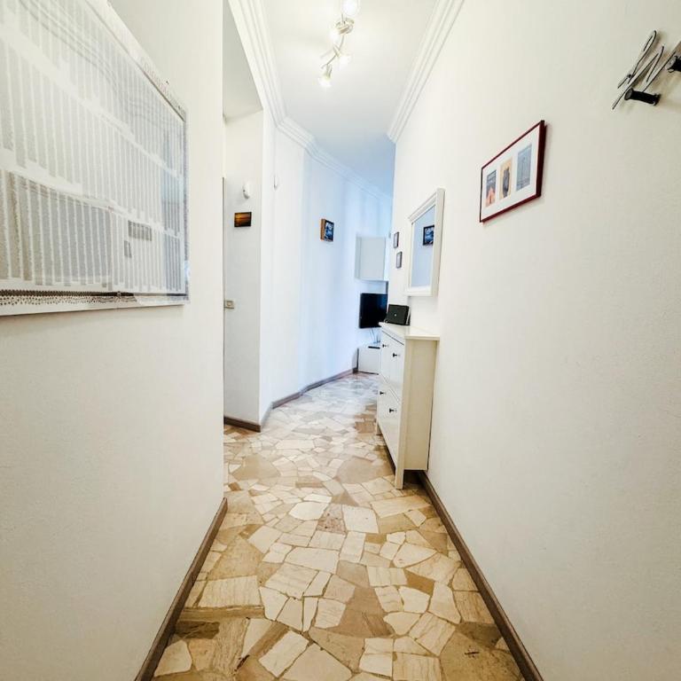 Salgari Suite - Vicino metro e Tram - Milano - Appartamento con 2 Camere da Letto - 24
