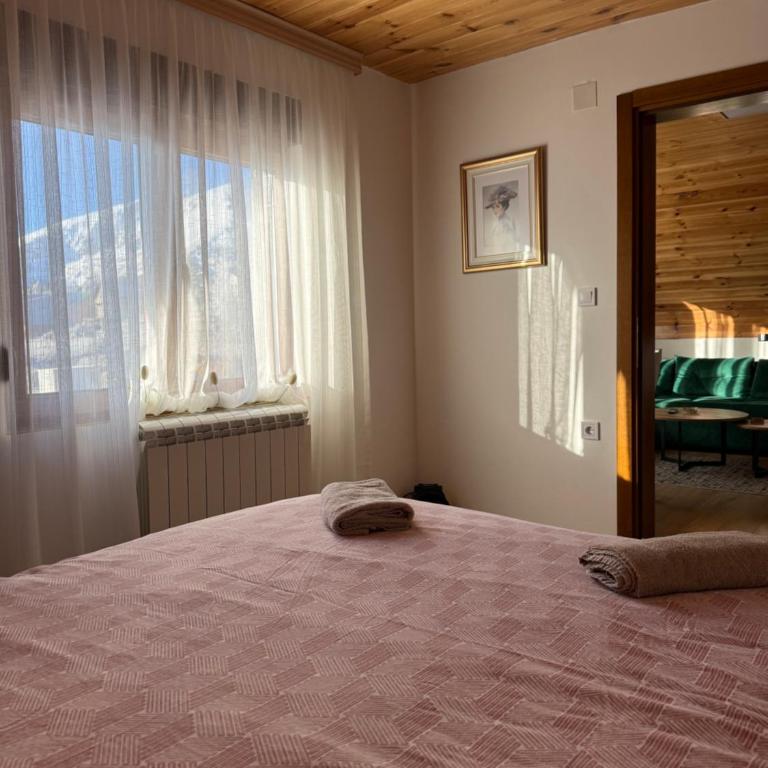 View of Durmitor - Apartment with Mountain View - 8
