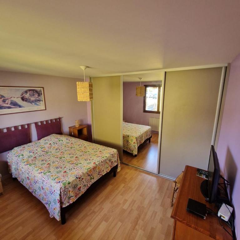 Chambre Privée avec Jardin - Camera King con Vista Giardino - 3