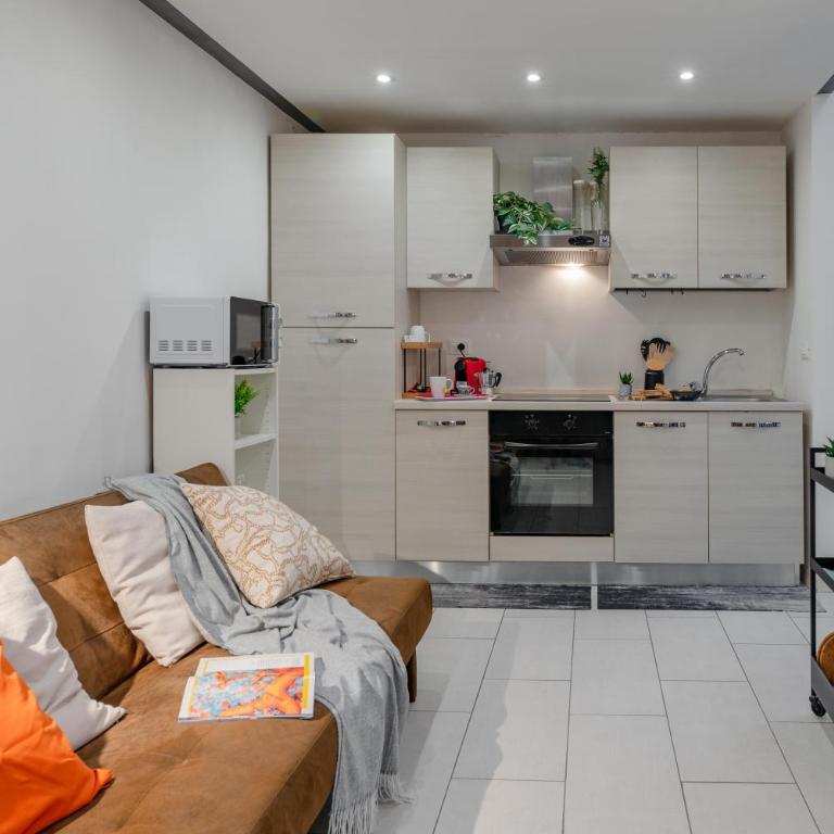 Quadriloft by HappyhosTorino - One-bedroom Loft Apartment - 6
