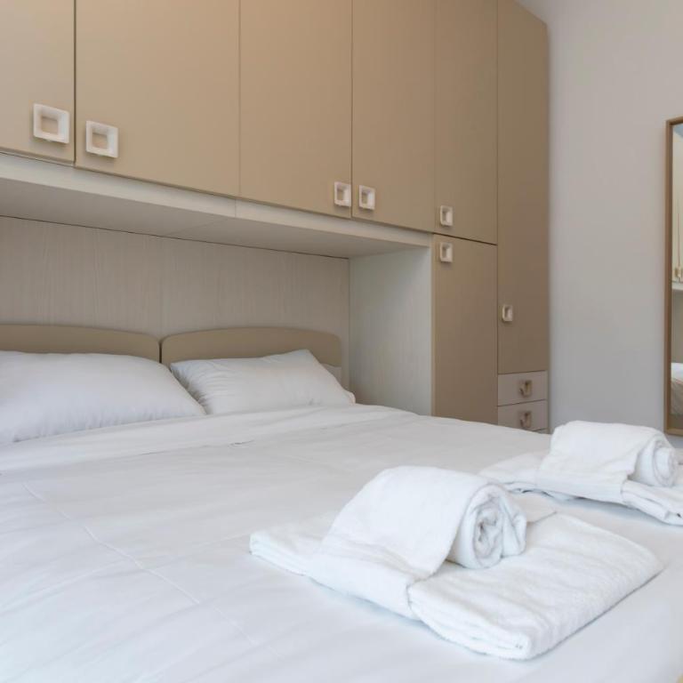 Prestigioso appartamento in zona Tortona - Solari - Appartamento con 2 Camere da Letto - 28