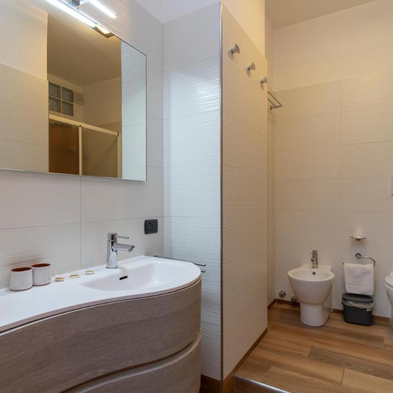 Prestigioso appartamento in zona Tortona - Solari - Appartamento con 2 Camere da Letto - 14